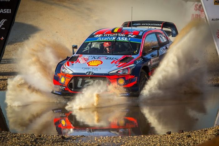 Thierry Neuville, Nicolas Gilsoul, Hyundai Motorsport Hyundai i20 Coupe WRC