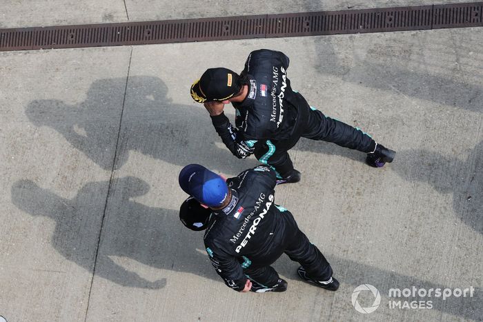 Valtteri Bottas, Mercedes AMG F1, Lewis Hamilton, Mercedes AMG F1