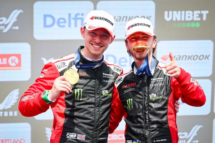 Winners Oliver Solberg, Elliott Edmondson, Toyota Gazoo Racing WRT Toyota GR Yaris Rally1