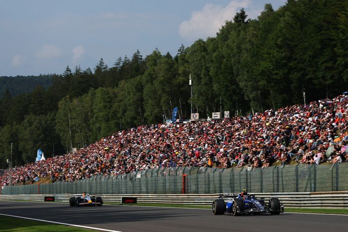 Isack Hadjar, Equipo Racing Bulls, Carlos Sainz, Williams
