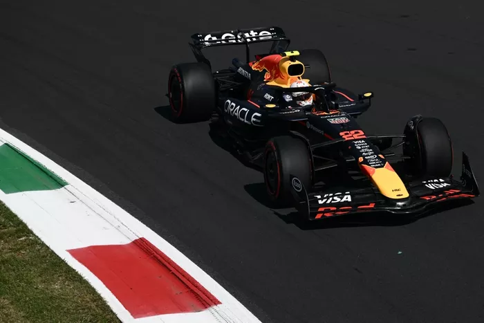 Yuki Tsunoda, Equipo Red Bull Racing