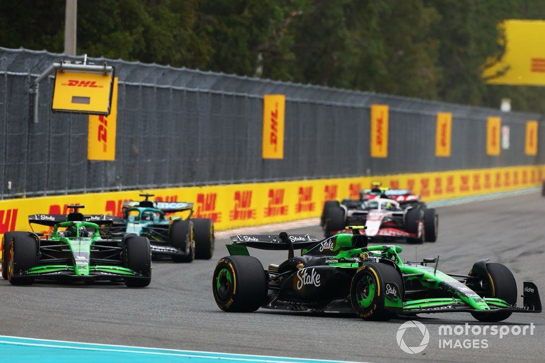 Nico Hulkenberg, Sauber, Lance Stroll, Aston Martin Racing, Gabriel Bortoleto, Sauber