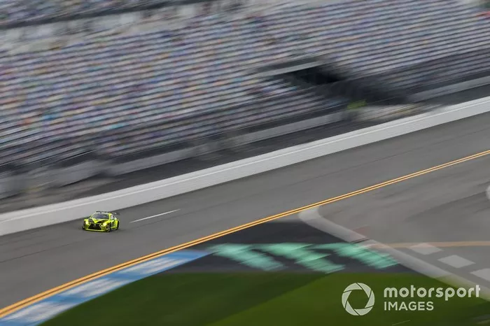 #12 AIM Vasser Sullivan Lexus RC F GT3, GTD: Frank Montecalvo, Townsend Bell, Aaron Telitz, Jeff Segal