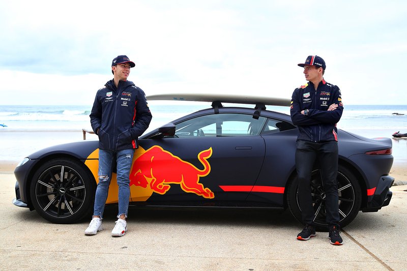 Max Verstappen, Red Bull Racing and Pierre Gasly, Red Bull Racing prepare to go surfing with surf legend Mick Fanning