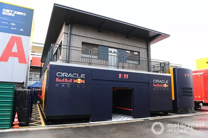 Het motorhome van Red Bull Racing
