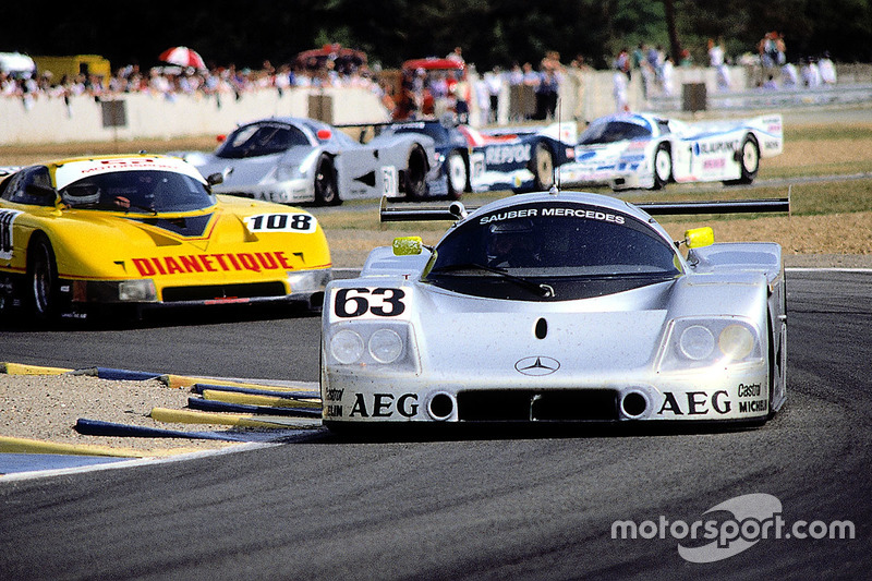 #63 Team Sauber Mercedes, Sauber C9 Mercedes-Benz: Jochen Mass, Manuel Reuter, Stanley Dickens