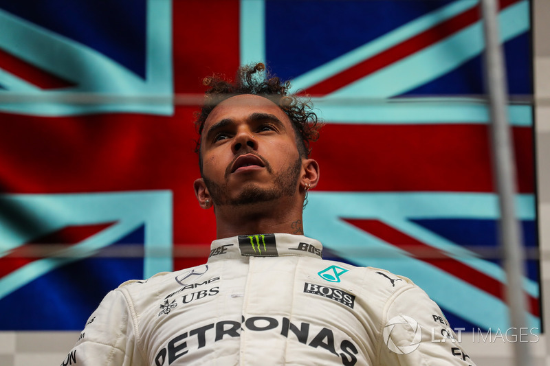 Ganador, Lewis Hamilton, Mercedes AMG F1, celebra en parc ferme