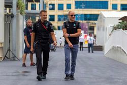 Valtteri Bottas, Mercedes AMG F1 y su entrenador Antti Vierula