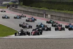 Sebastian Wahbeh Fernandez, Bhaithech e Marcus Armstrong, Prema Powerteam