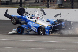 Scott Dixon, Chip Ganassi Racing Honda, Jay Howard, Schmidt Peterson Motorsports Honda en un gran ch