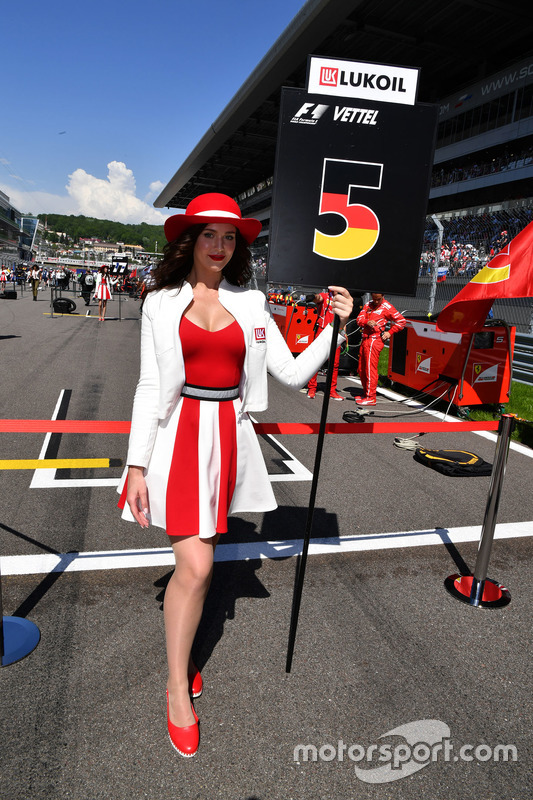 Grid girl