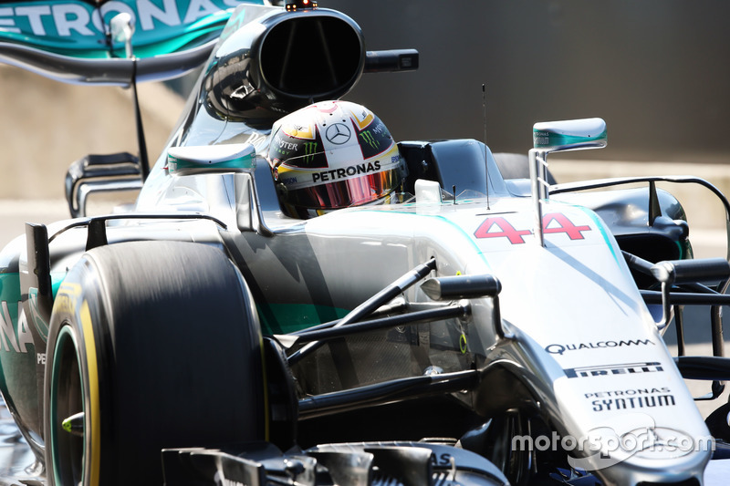 Lewis Hamilton, Mercedes AMG F1 W07 Hybrid