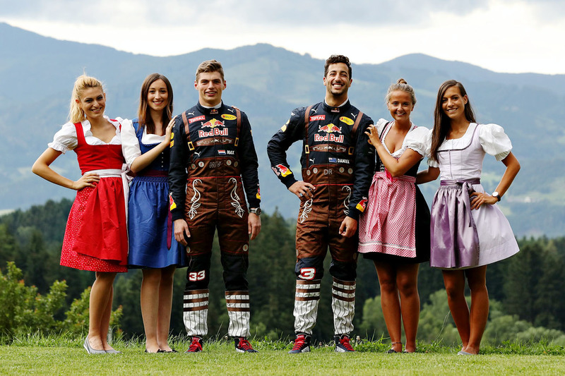 Daniel Ricciardo, Red Bull Racing, Max Verstappen, Red Bull Racing con las chicas Formula Una