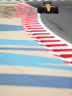 Kevin Magnussen, Renault Sport F1 Team RS16