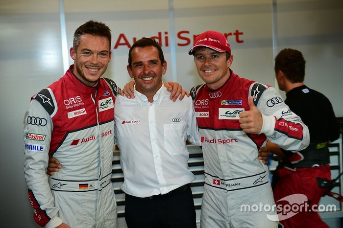 LMP1 ganadores de la pole #7 Audi Sport Team Joest Audi R18: Marcel Fässler, Andre Lotterer, Benoit Tréluyer
