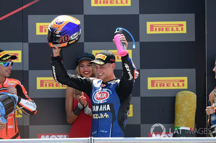 Podio: Michael van der Mark, Pata Yamaha