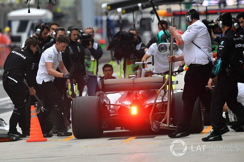 Lewis Hamilton, Mercedes-AMG F1 W09 EQ Power+