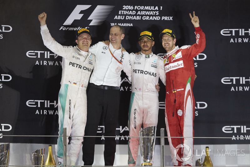 2016: Lewis Hamilton