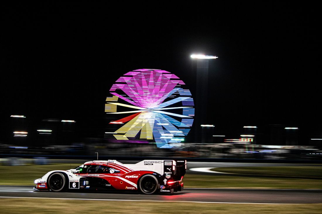 #6 Porsche Penske Motorsport Porsche 963: Mathieu Jaminet, Matt Campbell, Kevin Estre