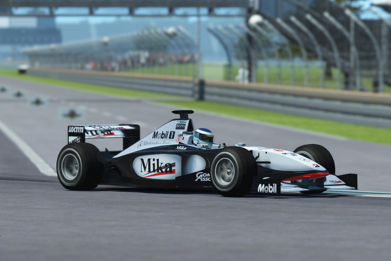 McLaren MP4-13b