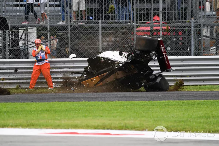 L'accident de Marcus Ericsson, Sauber C37 