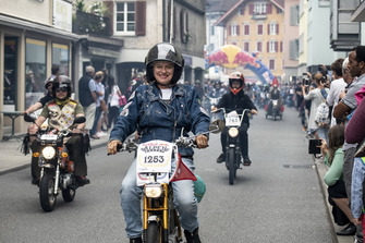 Participants à l'Alpenbrevet