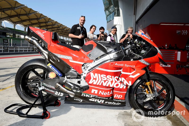 Мотоцикл Ducati Team
