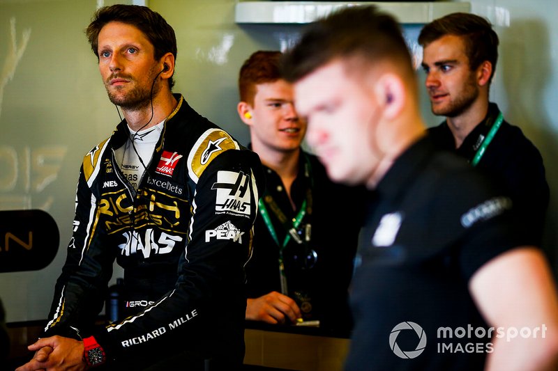 Romain Grosjean, Haas F1, in the garage
