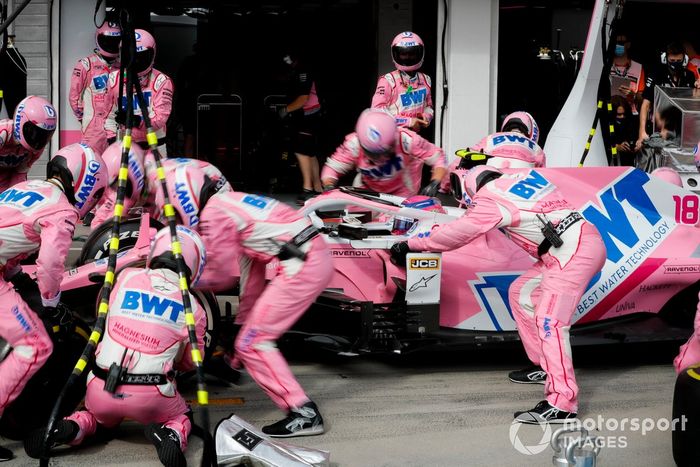 Lance Stroll, Racing Point RP20 pit stop