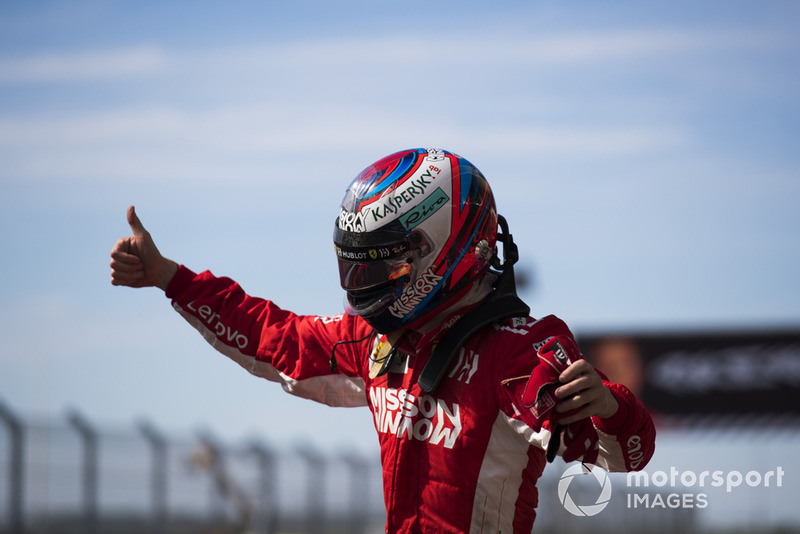 Pemenang balapan, Kimi Raikkonen, Ferrari