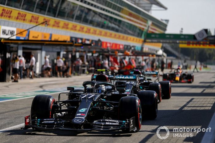 Valtteri Bottas, Mercedes F1 W11, Lewis Hamilton, Mercedes F1 W11