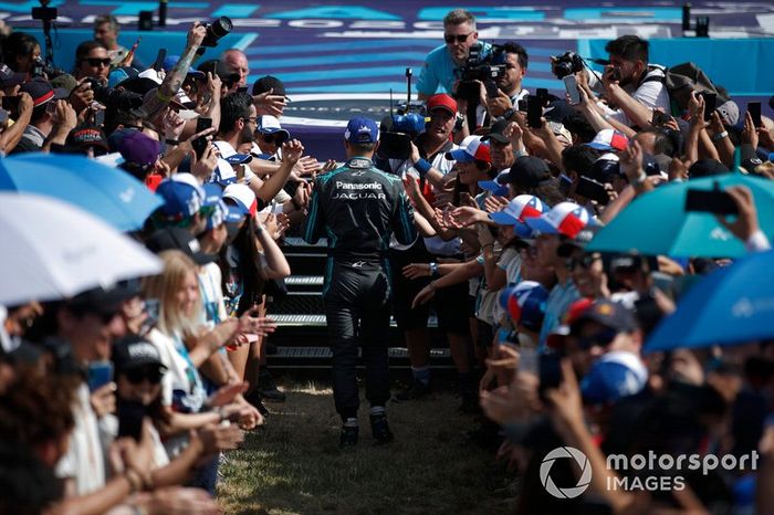 Podio: tercer lugar Mitch Evans, Jaguar Racing