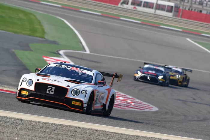 	
#31 Team Parker Racing, Bentley Continental GT3: Derek Pierce, Euan McKay, Andrew Meyrick  