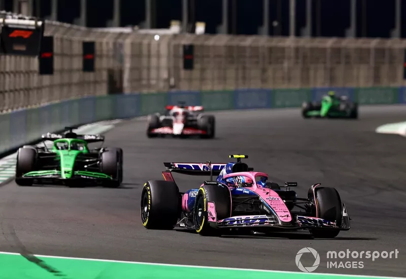 Nico Hulkenberg, Sauber, Jack Doohan, Alpine