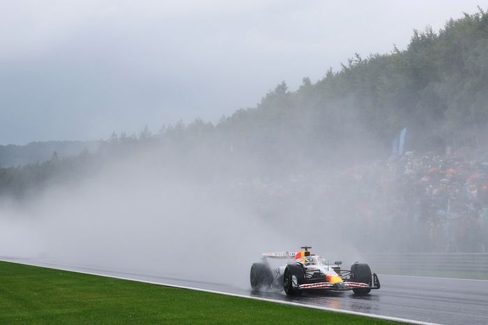 Isack Hadjar, Equipo Racing Bulls