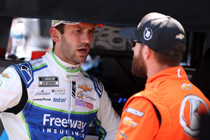 Daniel Suarez, Trackhouse Chevrolet, Ross Chastain, Trackhouse Racing Chevrolet