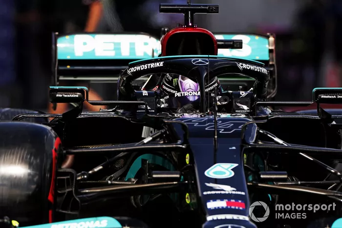 Lewis Hamilton, Mercedes W12