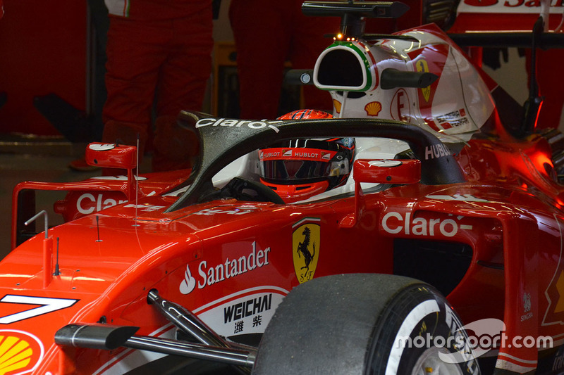 Kimi Raikkonen, Ferrari SF16-H, con el sistema Halo para el cockpit.