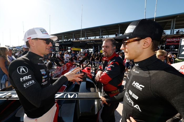#93 Acura Meyer Shank Racing w/Curb Agajanian Acura ARX-06: Renger van der Zande, Nick Yelloly, Alex Palou