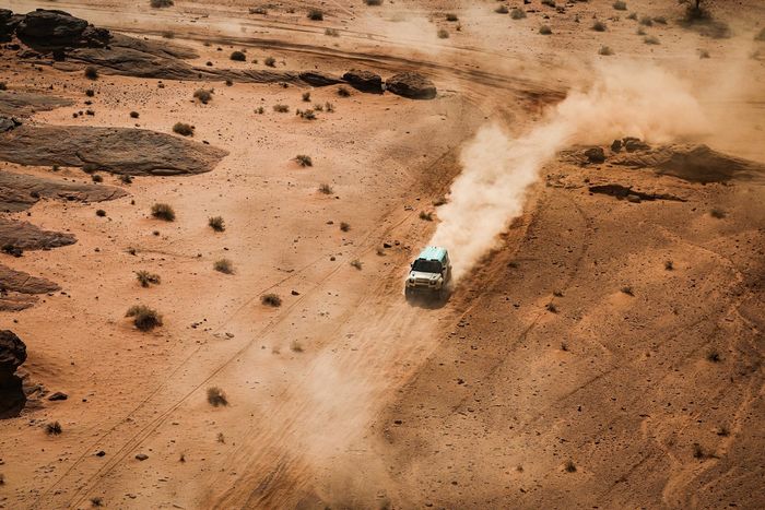 #500 Defender Rally Defender: Stephane Peterhansel, Michael Metge