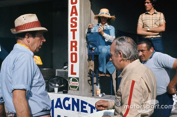 Rob Walker with his wife Betty and John Surtees