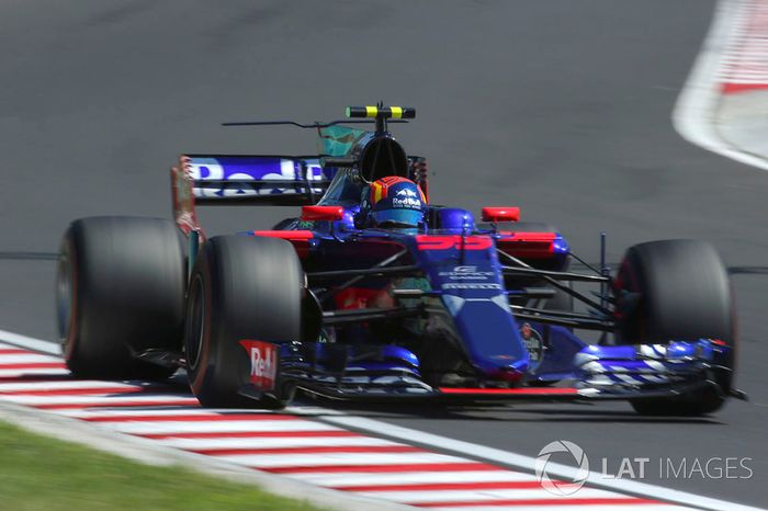  Carlos Sainz Jr., Scuderia Toro Rosso STR12