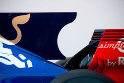 Scuderia Toro Rosso STR12 shark fin engine cover detail