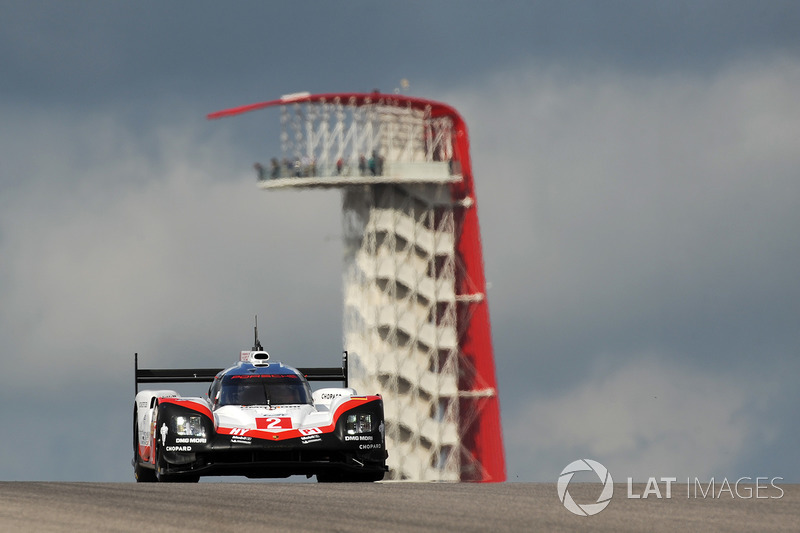 #2 Porsche Team Porsche 919 Hybrid: Timo Bernhard, Earl Bamber, Brendon Hartley