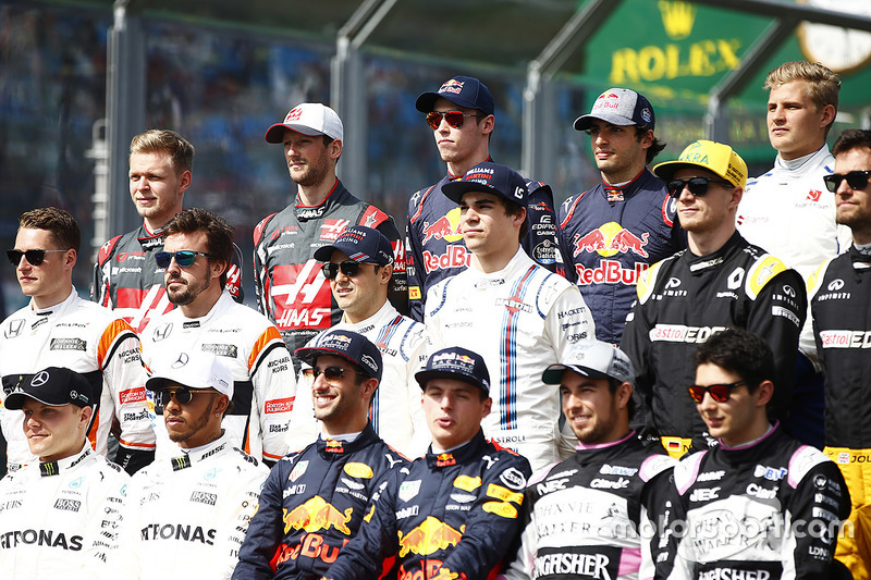 Foto de grupo de pilotos F1 2017