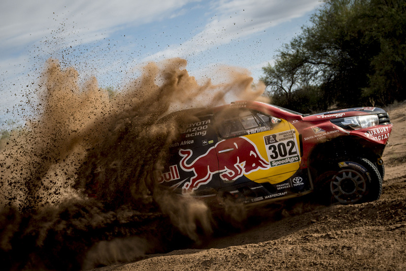 3. #302 Toyota Gazoo Racing Toyota: Жіньєль де Вільєр, Дірк фон Цітцевітц