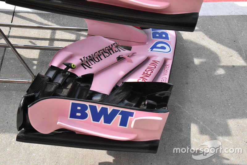 Старая версия переднего крыла Force India VJM10