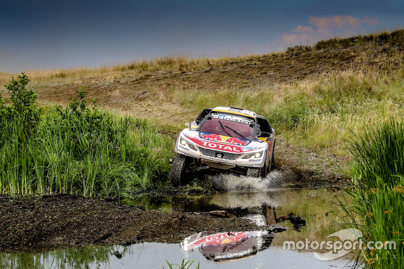 #106 Peugeot Sport Peugeot 3008 DKR: Stéphane Peterhansel, Jean-Paul Cottret