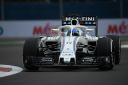 Felipe Massa, Williams FW38 with the Halo cockpit cover