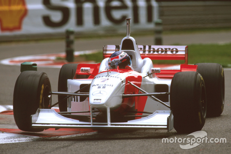 1996 : McLaren MP4/11B, à moteur Mercedes